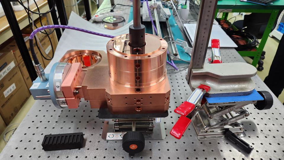 Transverse Deflecting Structure (TDS)